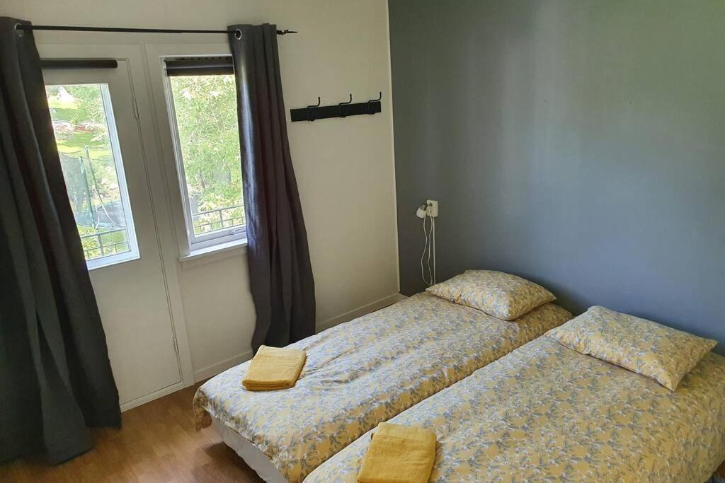 Hus Sentralt I Lofoten Apartment Leknes Ngoại thất bức ảnh