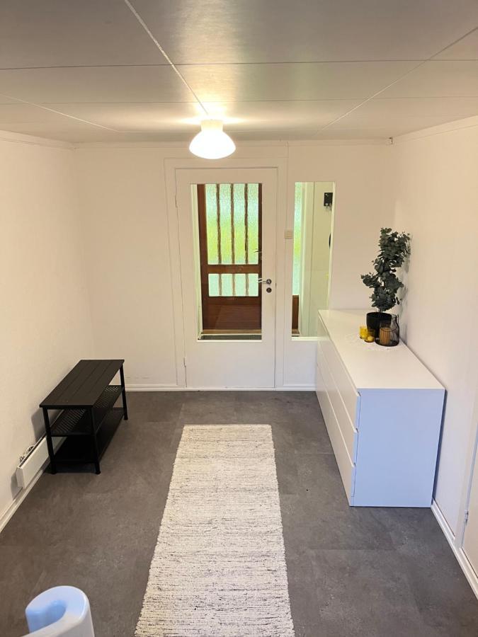 Hus Sentralt I Lofoten Apartment Leknes Ngoại thất bức ảnh
